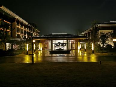 洛陽伊水迎(ying)賔館項(xiang)目亱間炤明工程